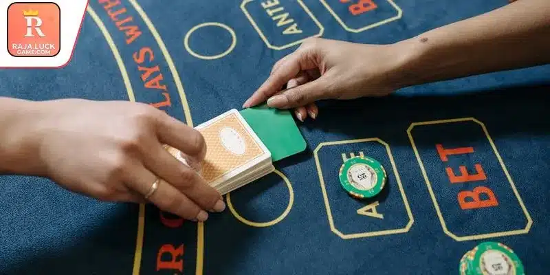 Reward tracking system ensuring fair monitoring of player activities